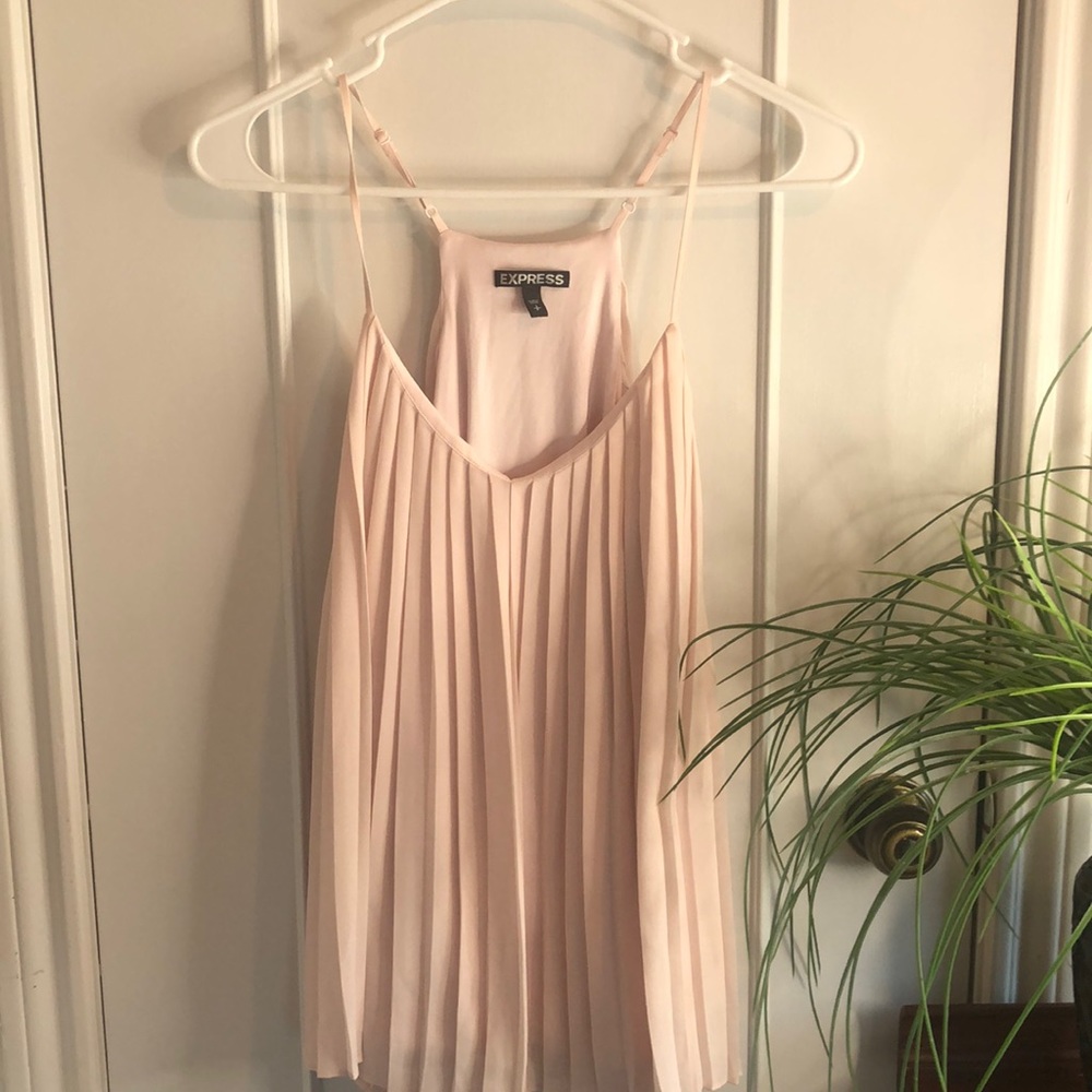 Express blush pink tank top